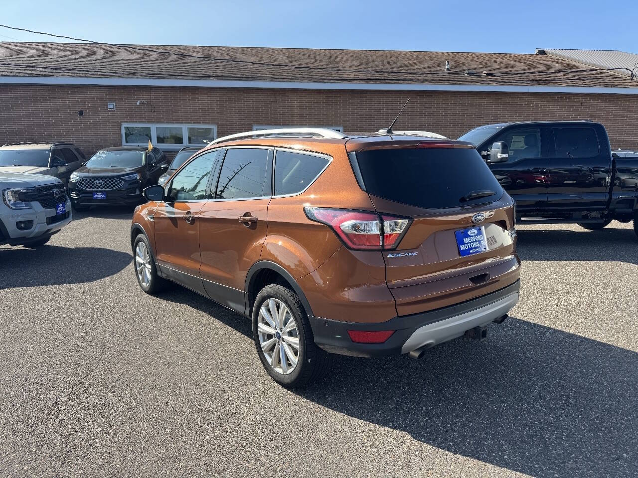 2017 Ford Escape Titanium AWD 4dr SUV