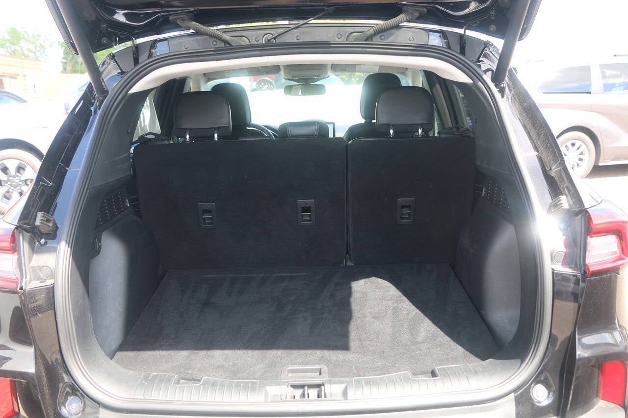 2024 Ford Escape Platinum AWD 4dr SUV