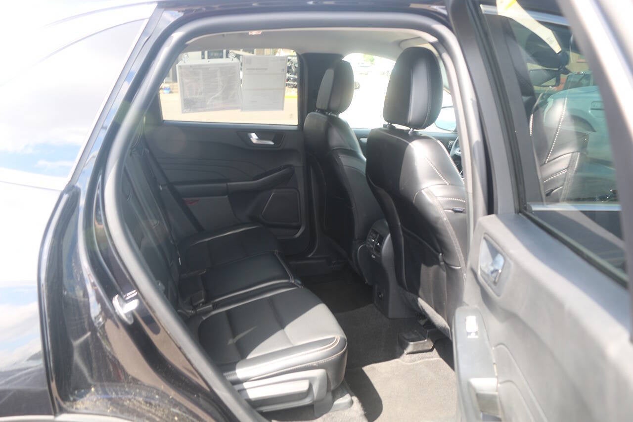 2024 Ford Escape Platinum AWD 4dr SUV
