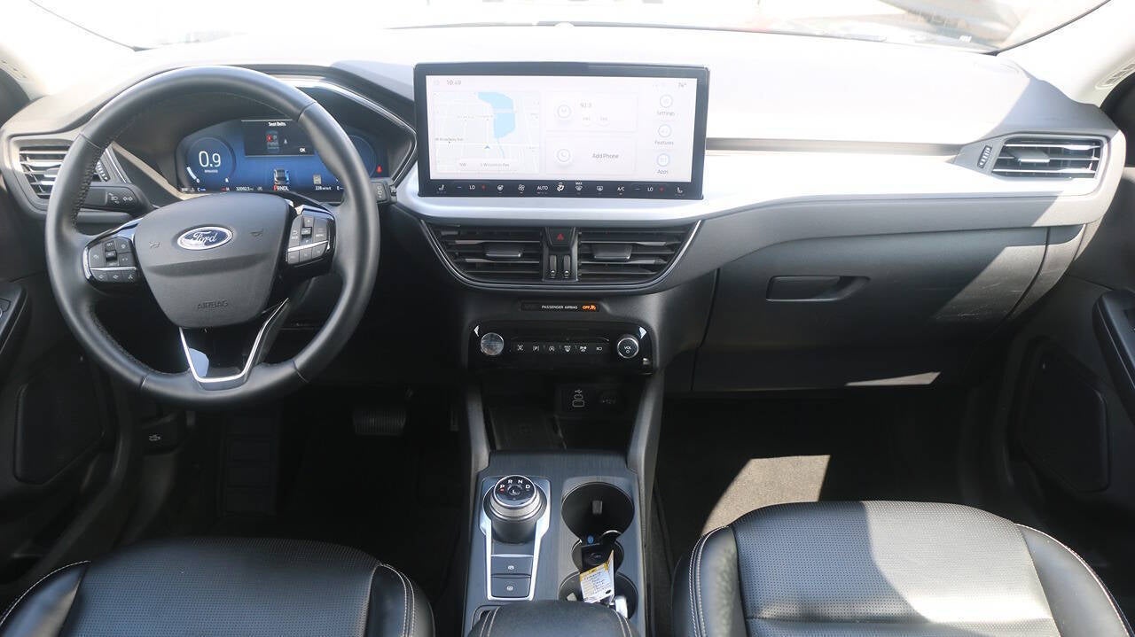 2024 Ford Escape Platinum AWD 4dr SUV