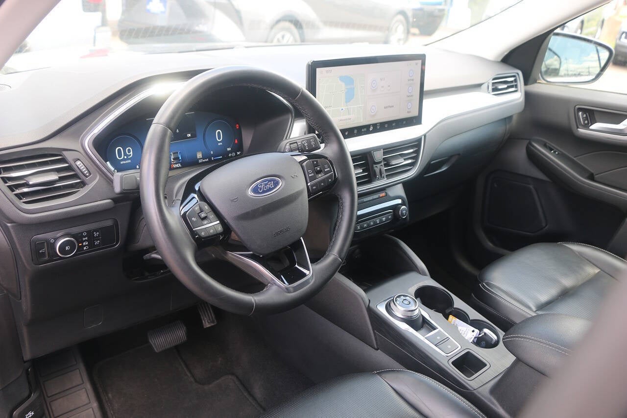 2024 Ford Escape Platinum AWD 4dr SUV