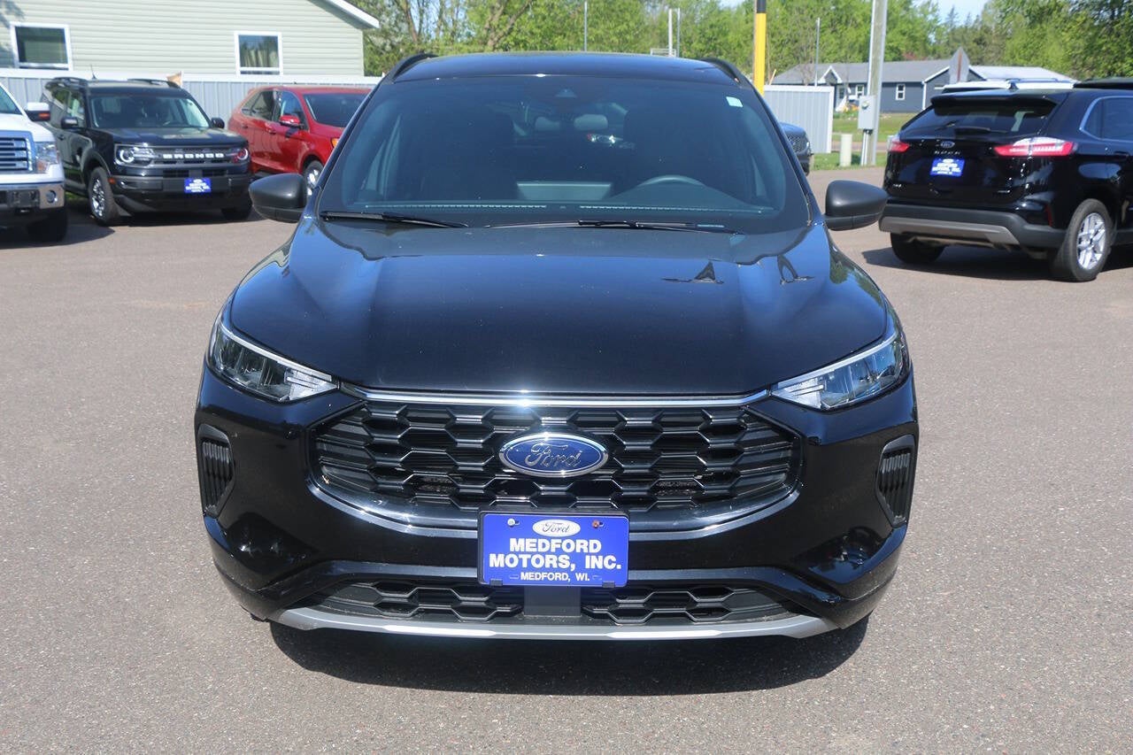 2023 Ford Escape ST Line AWD 4dr SUV