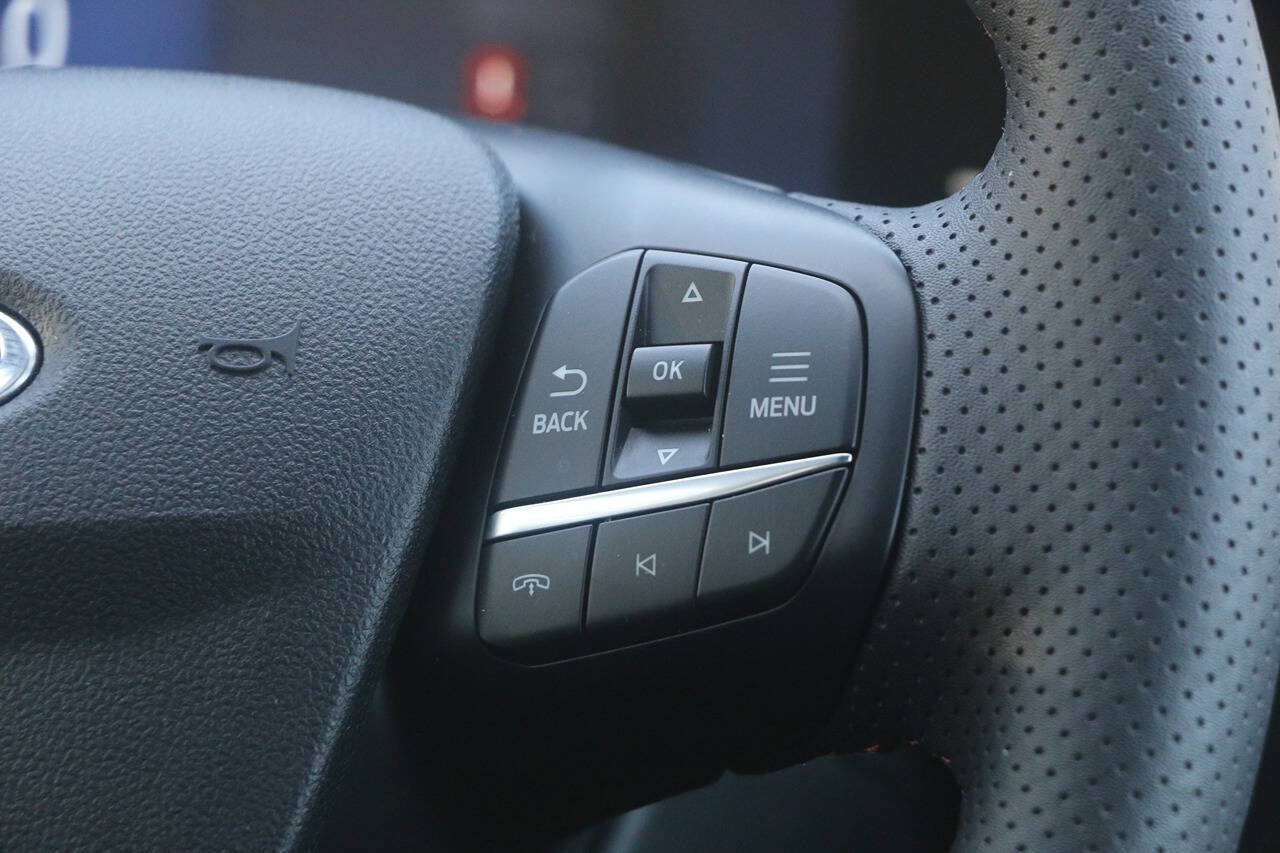 2023 Ford Escape ST Line AWD 4dr SUV