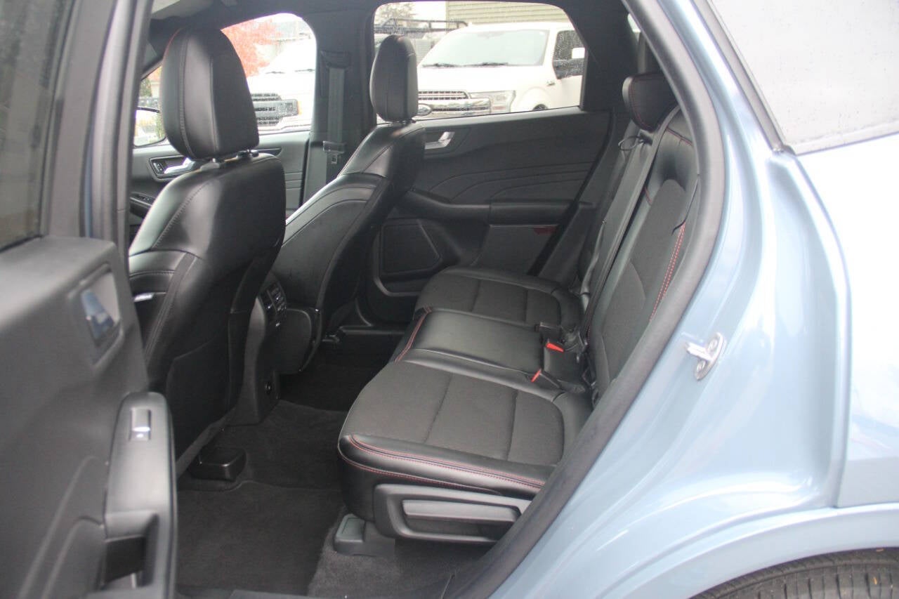 2024 Ford Escape ST Line AWD 4dr SUV