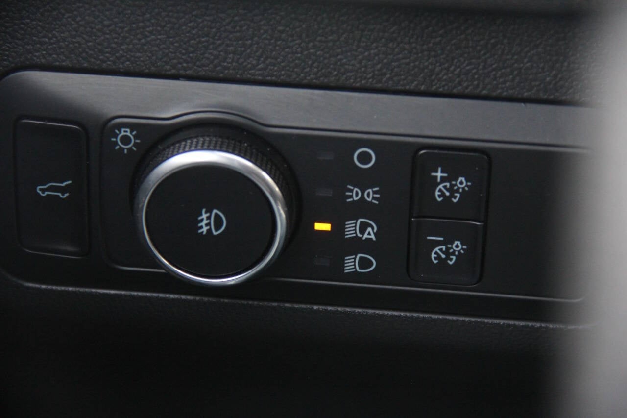 2025 Ford Escape ST Line Select AWD 4dr SUV