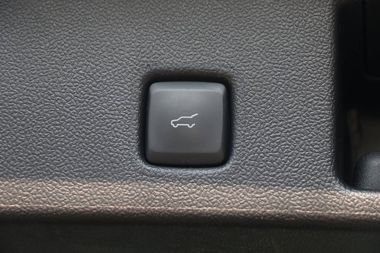 2025 Ford Escape ST Line Select AWD 4dr SUV