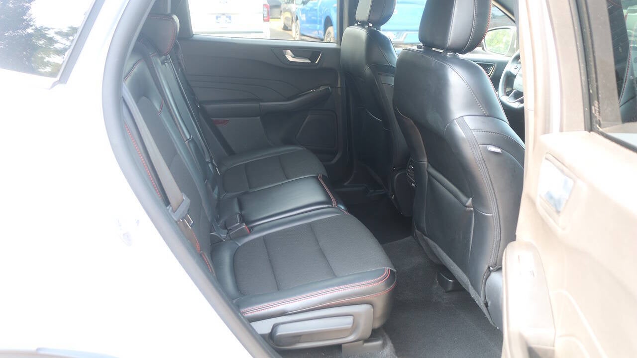2025 Ford Escape ST Line Select AWD 4dr SUV