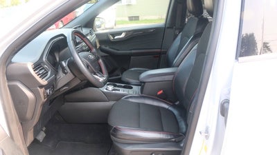 2025 Ford Escape ST Line Select AWD 4dr SUV