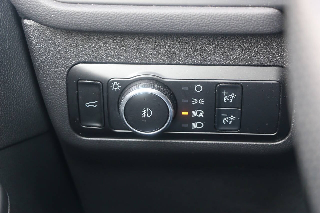 2025 Ford Escape ST Line Select AWD 4dr SUV