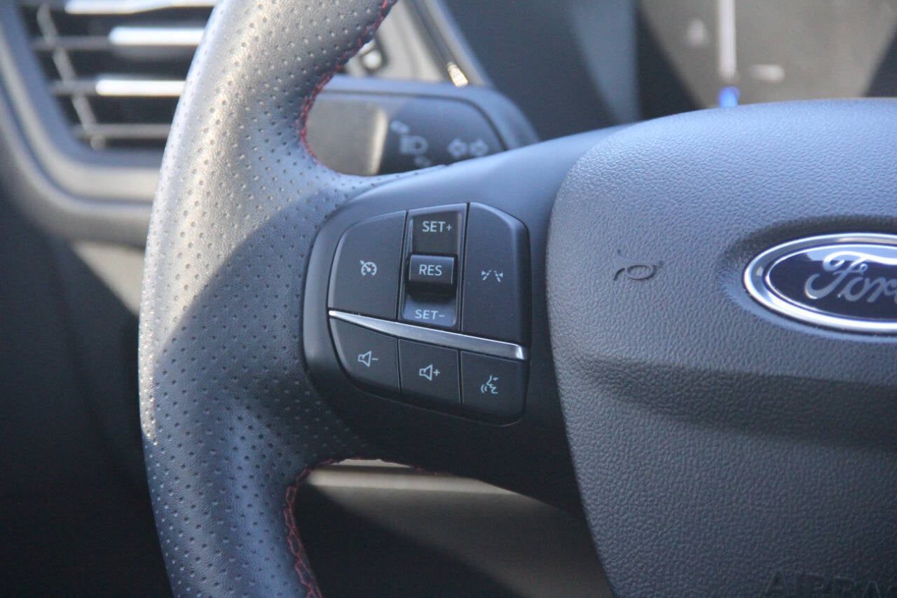 2025 Ford Escape ST Line Select AWD 4dr SUV