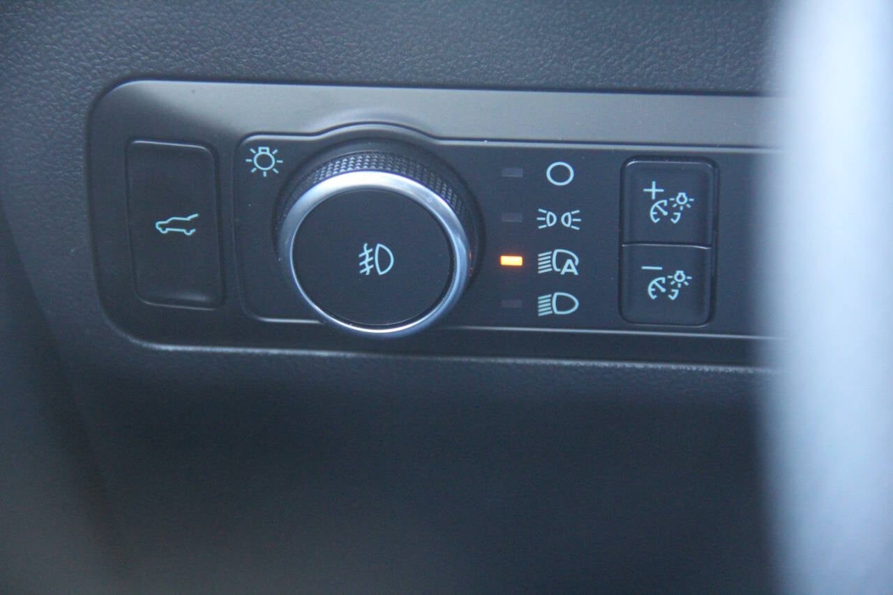 2025 Ford Escape ST Line Select AWD 4dr SUV