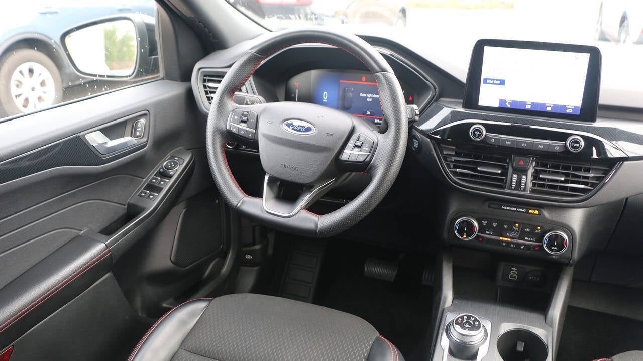 2025 Ford Escape ST Line Select AWD 4dr SUV