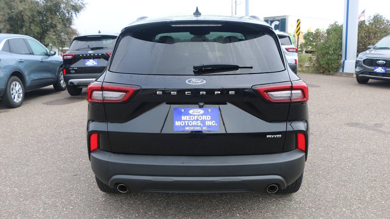 2025 Ford Escape ST Line Select AWD 4dr SUV