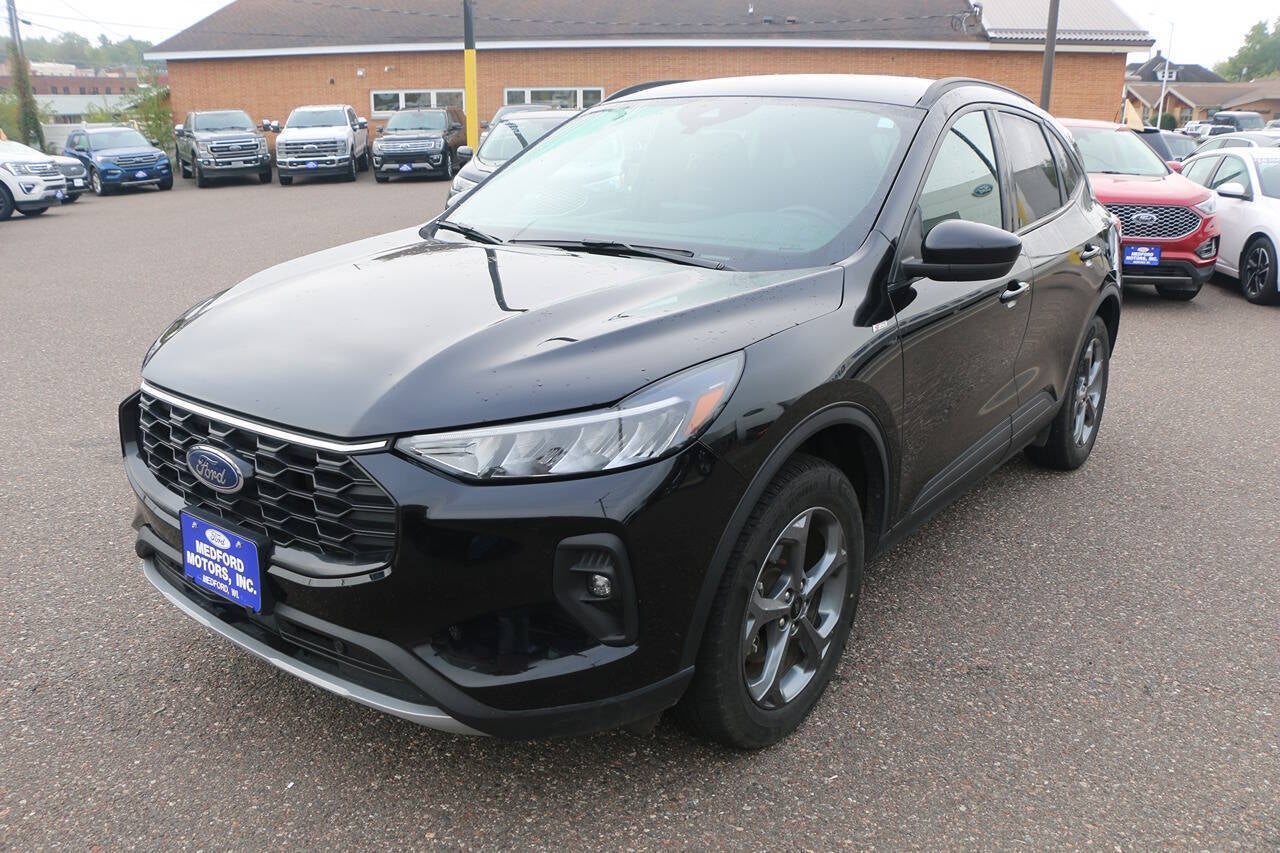 2025 Ford Escape ST Line Select AWD 4dr SUV