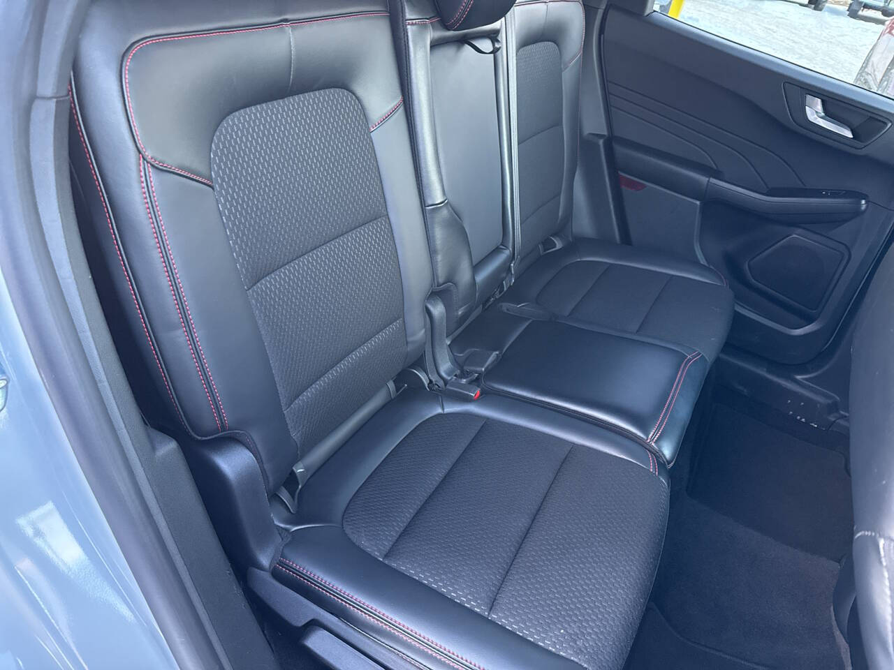 2025 Ford Escape ST Line Select AWD 4dr SUV