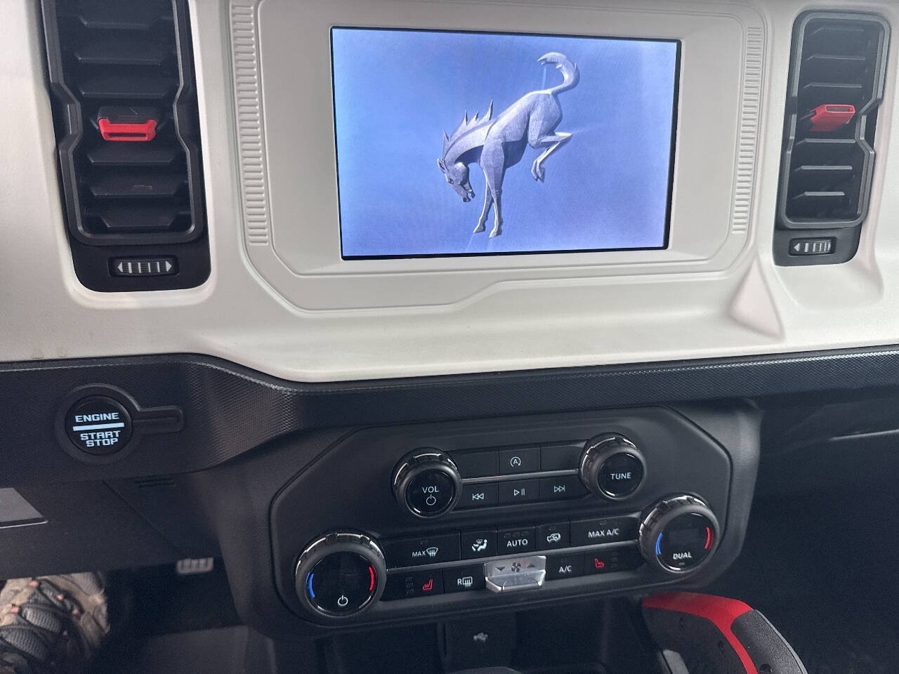 2023 Ford Bronco Heritage Edition 4x4 Advanced 4dr SUV