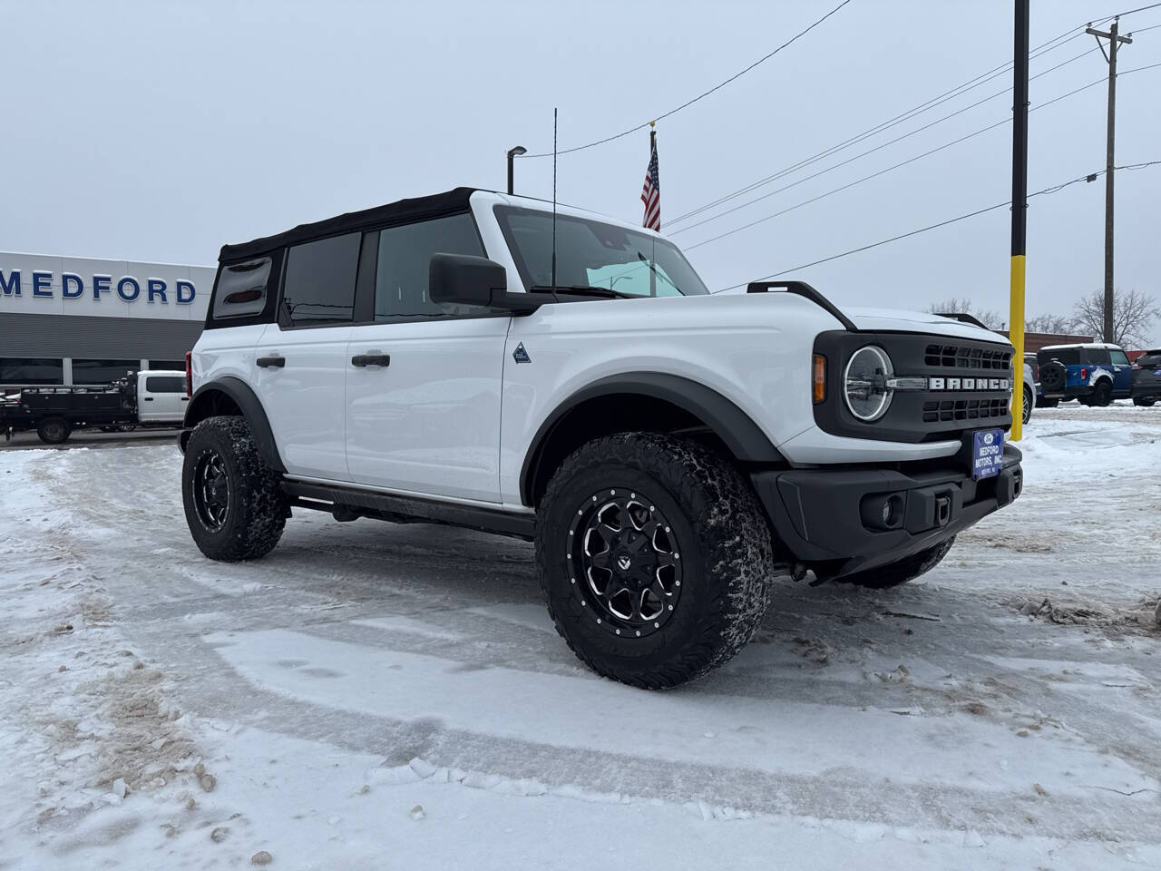 2022 Ford Bronco Black Diamond 4x4 4dr SUV