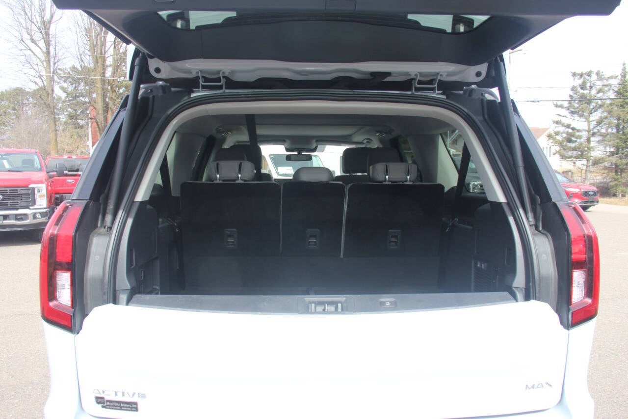 2025 Ford Expedition MAX Active 4x4 4dr SUV