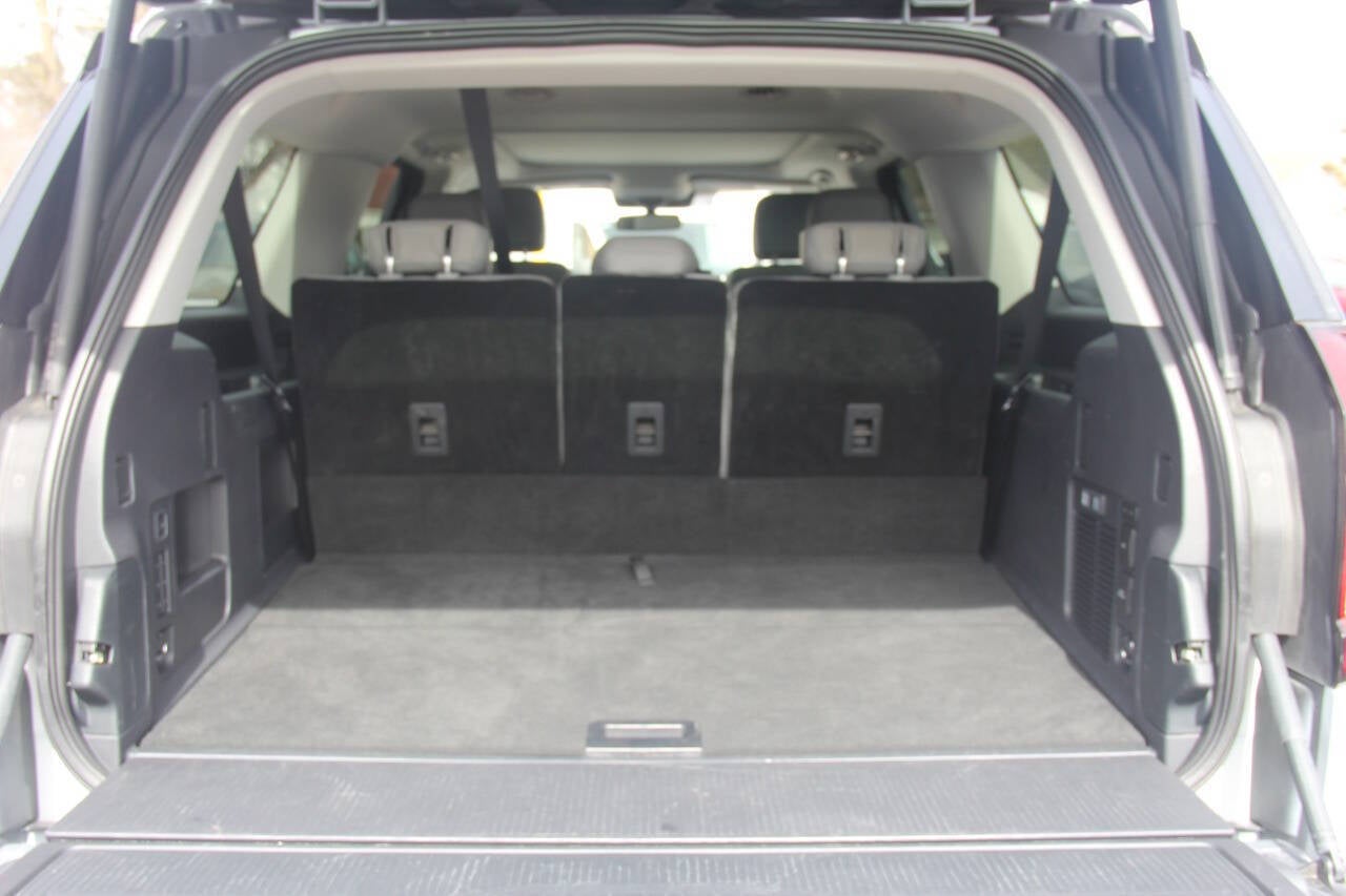 2025 Ford Expedition MAX Active 4x4 4dr SUV