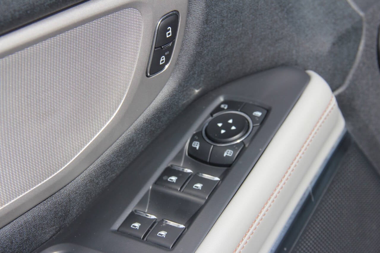 2025 Ford Expedition MAX Active 4x4 4dr SUV