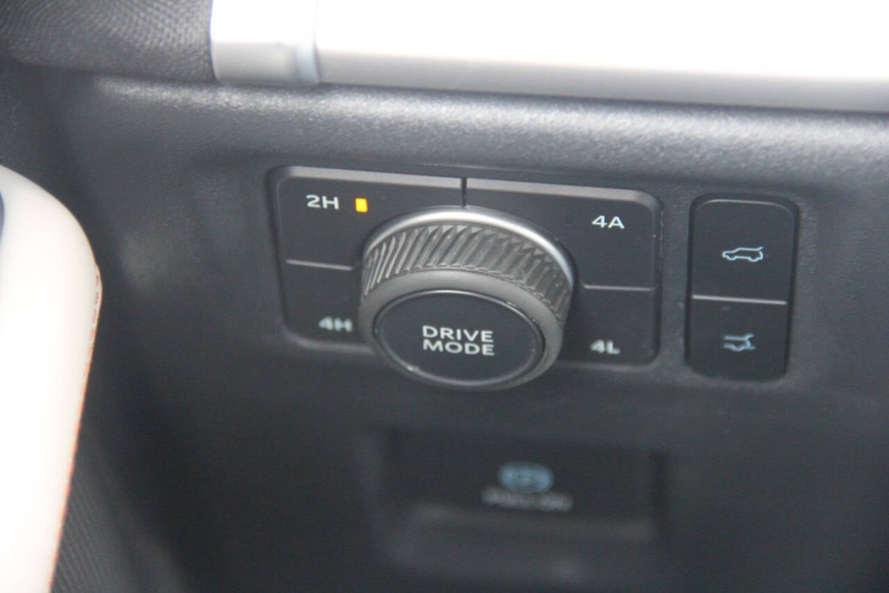 2025 Ford Expedition MAX Active 4x4 4dr SUV