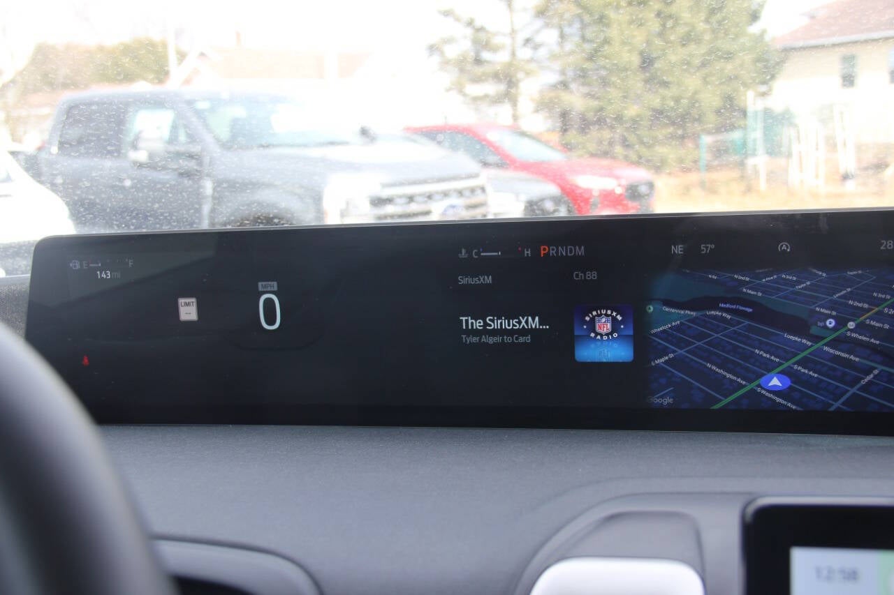 2025 Ford Expedition MAX Active 4x4 4dr SUV