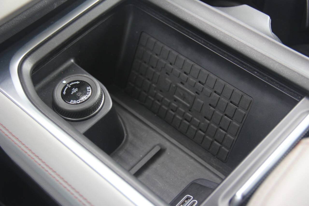 2025 Ford Expedition MAX Active 4x4 4dr SUV