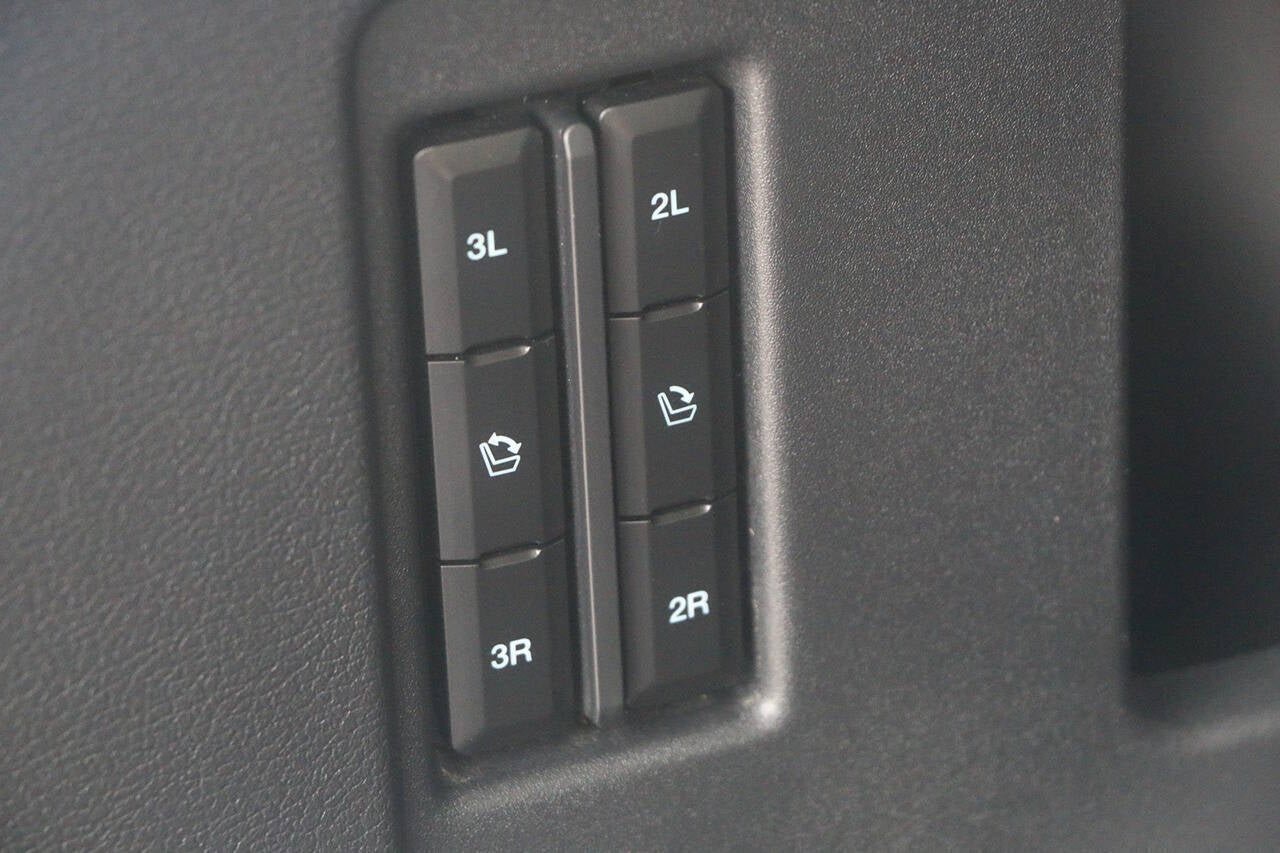 2023 Ford Expedition MAX XLT 4x4 4dr SUV
