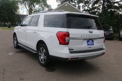 2023 Ford Expedition MAX XLT 4x4 4dr SUV