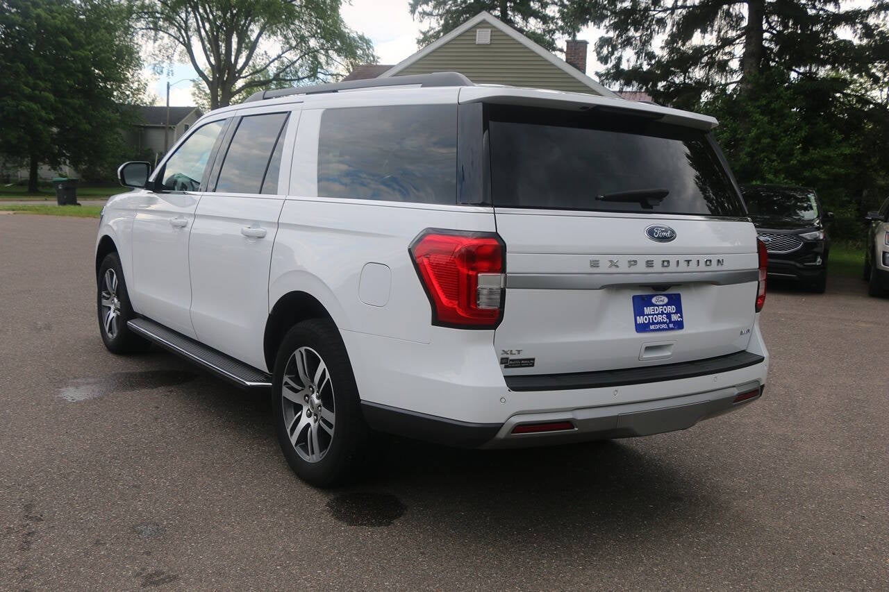 2023 Ford Expedition MAX XLT 4x4 4dr SUV