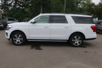 2023 Ford Expedition MAX XLT 4x4 4dr SUV