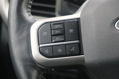 2023 Ford Expedition MAX XLT 4x4 4dr SUV