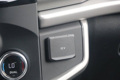 2023 Ford Expedition MAX XLT 4x4 4dr SUV