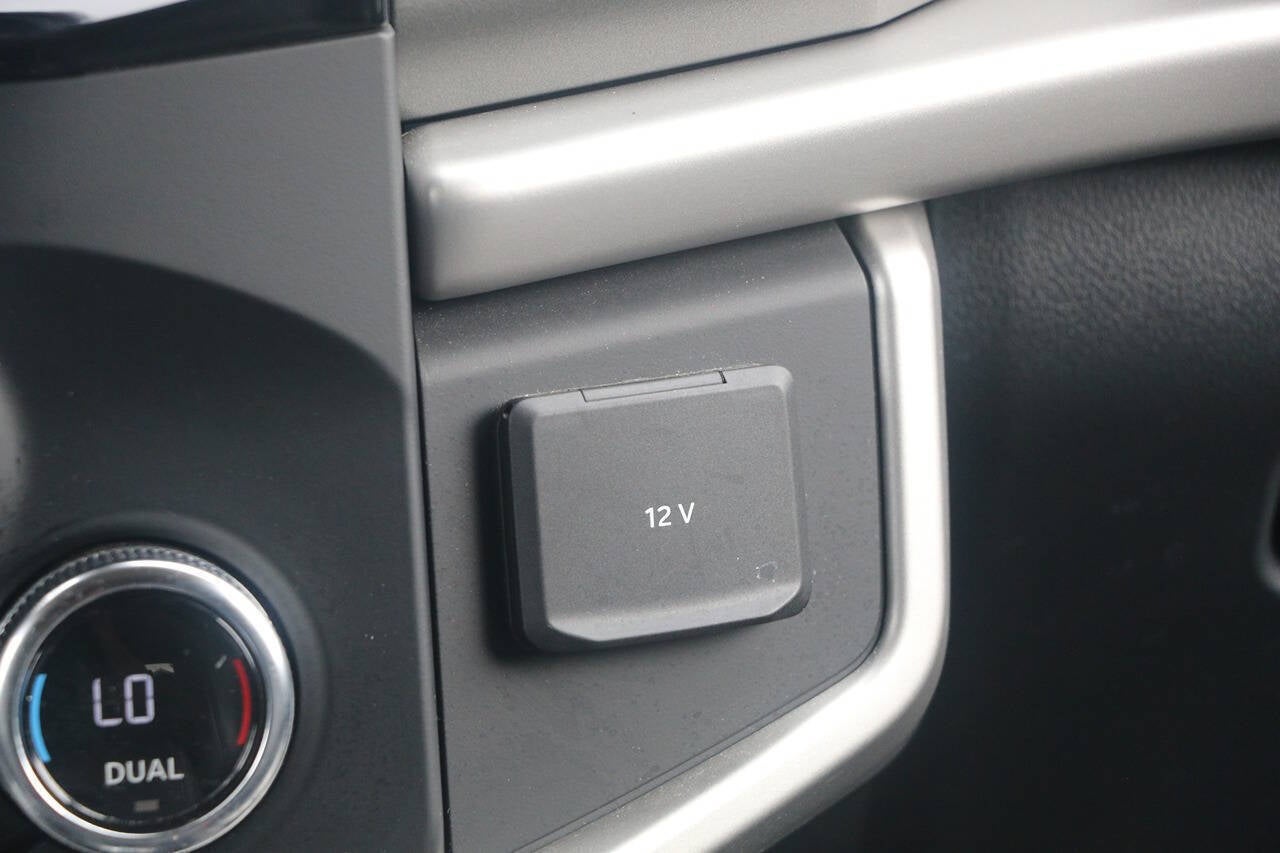2023 Ford Expedition MAX XLT 4x4 4dr SUV