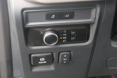 2023 Ford Expedition MAX XLT 4x4 4dr SUV