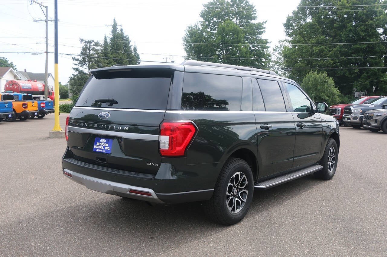 2023 Ford Expedition MAX XLT 4x4 4dr SUV