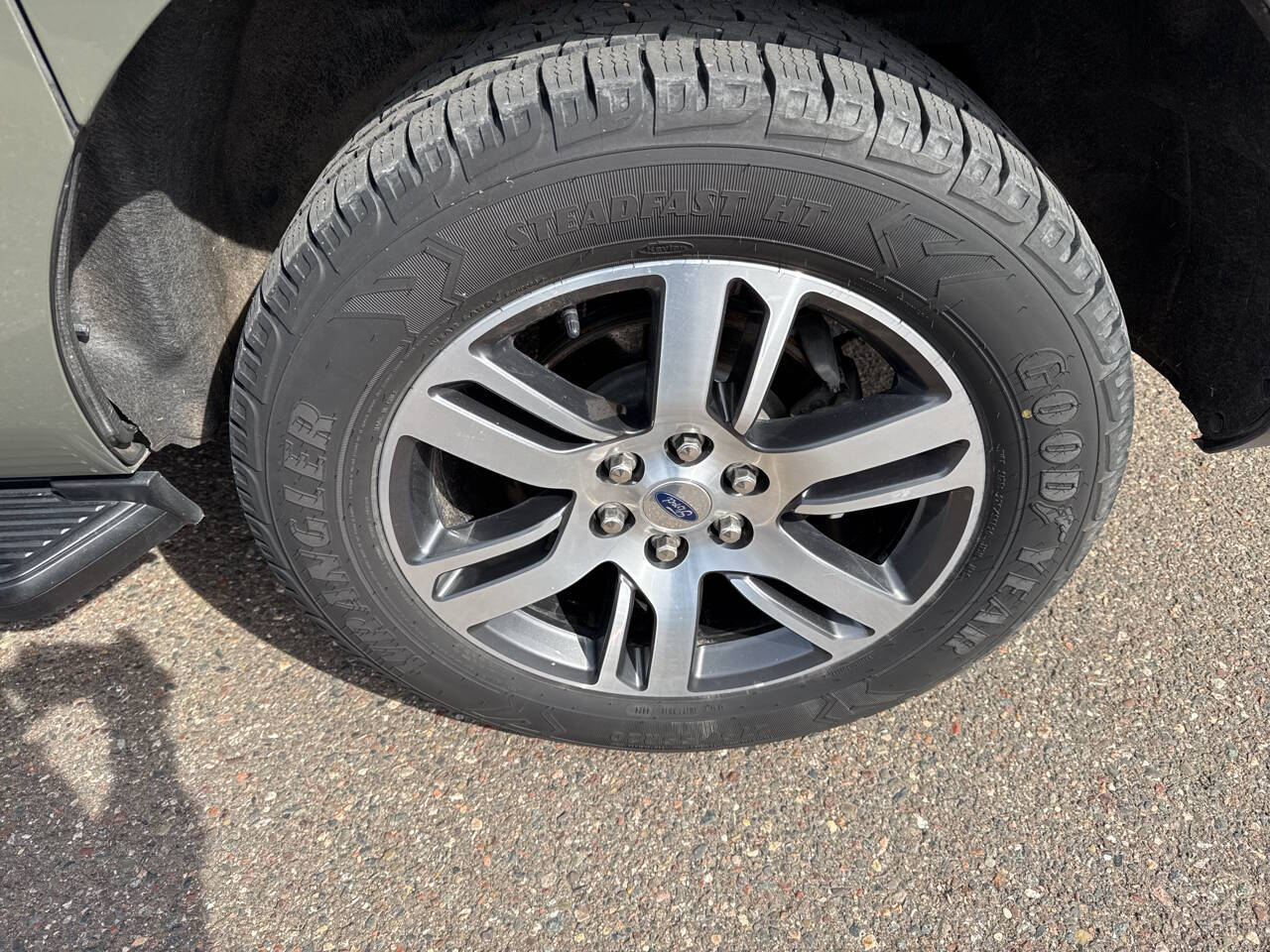 2024 Ford Expedition MAX XLT 4x4 4dr SUV