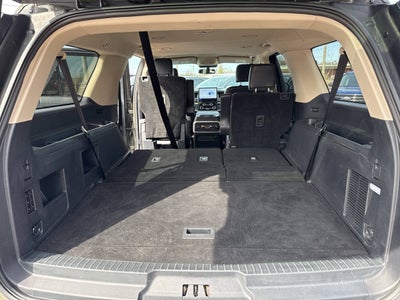 2024 Ford Expedition MAX XLT 4x4 4dr SUV