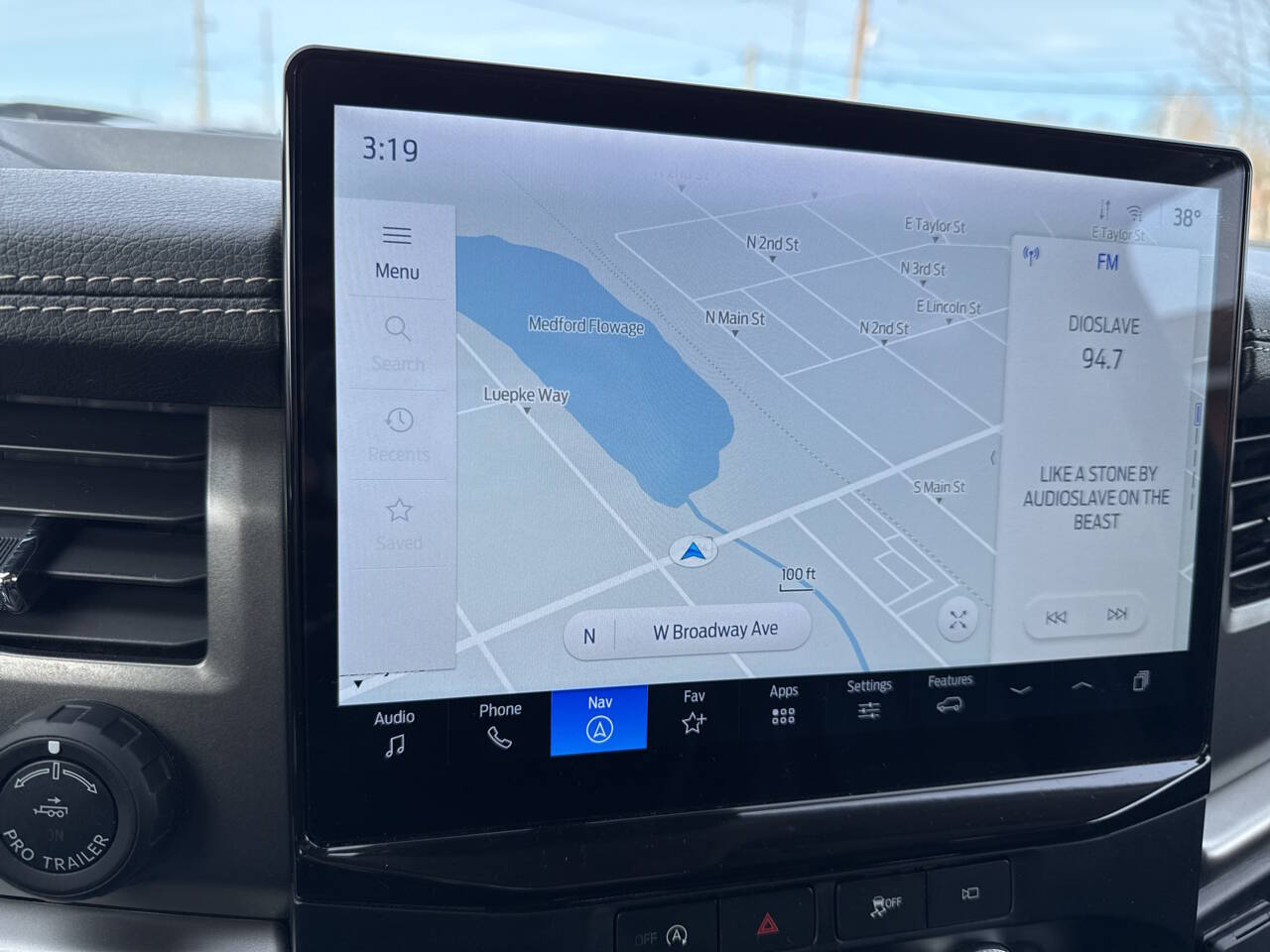 2024 Ford Expedition MAX XLT 4x4 4dr SUV