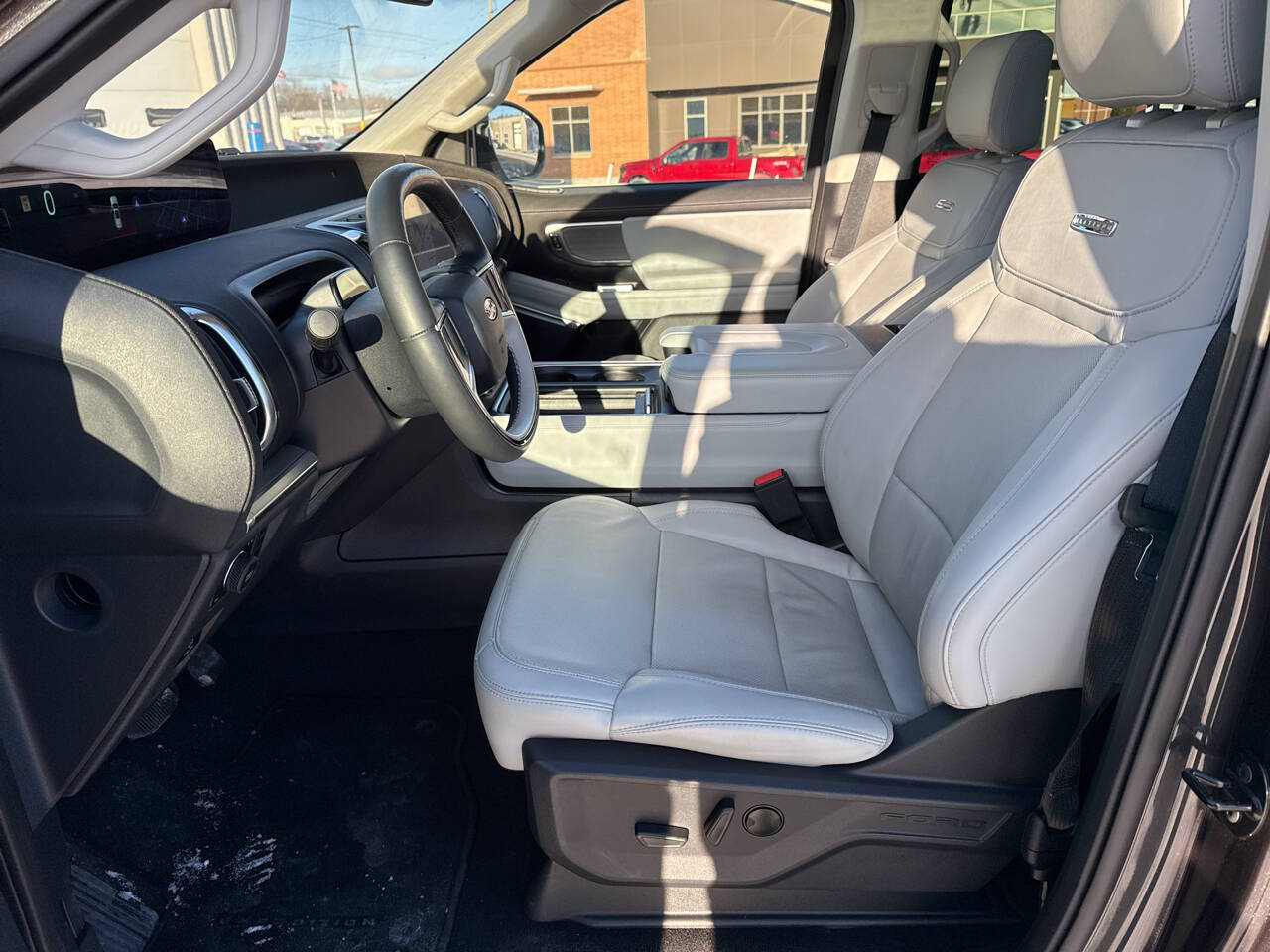 2025 Ford Expedition MAX Platinum 4x4 4dr SUV