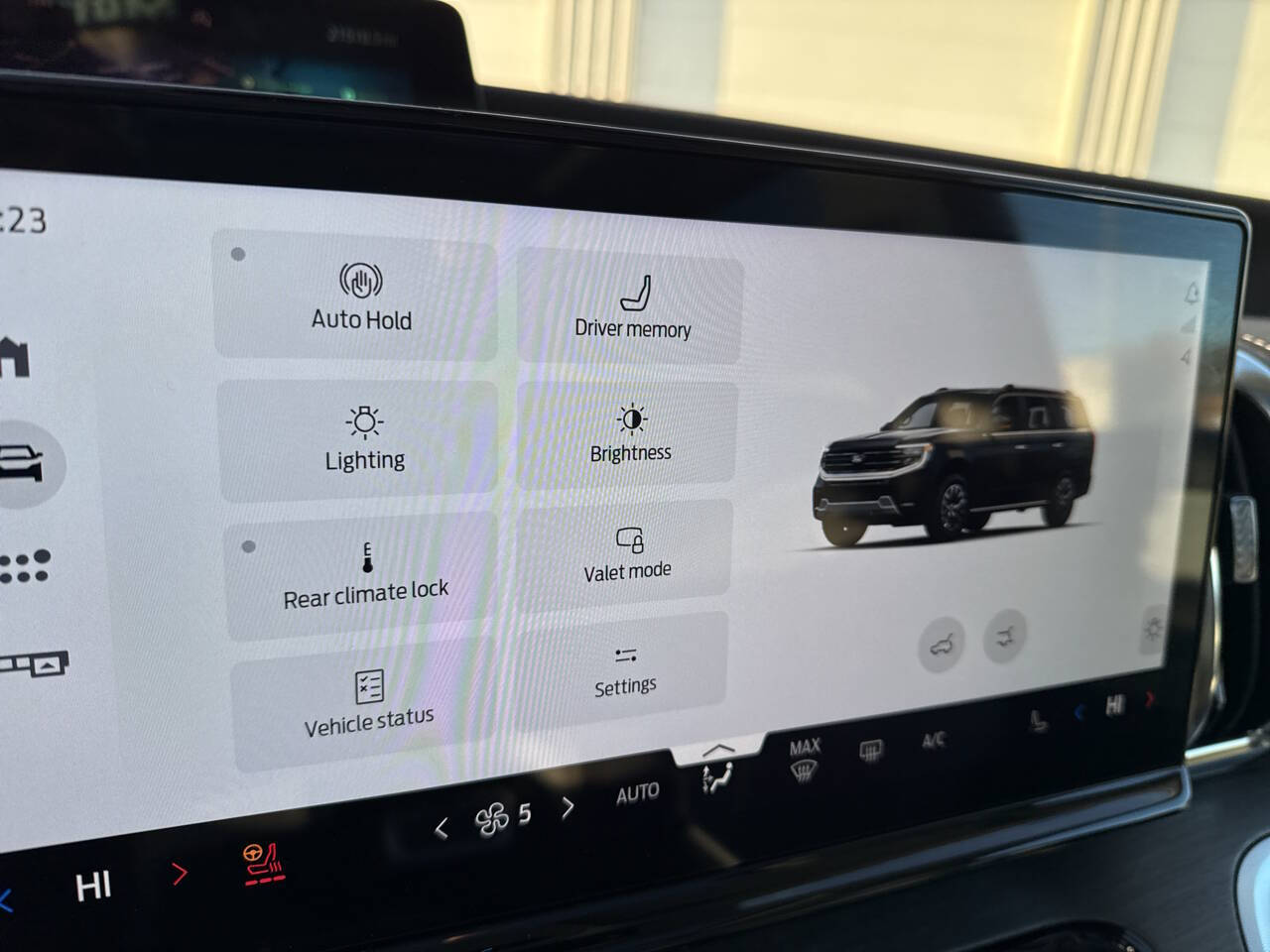 2025 Ford Expedition MAX Platinum 4x4 4dr SUV