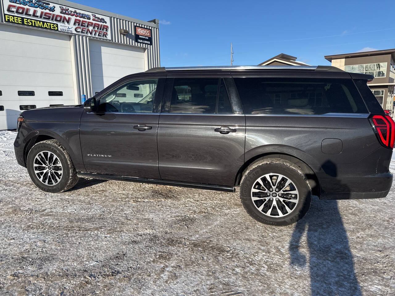 2025 Ford Expedition MAX Platinum 4x4 4dr SUV