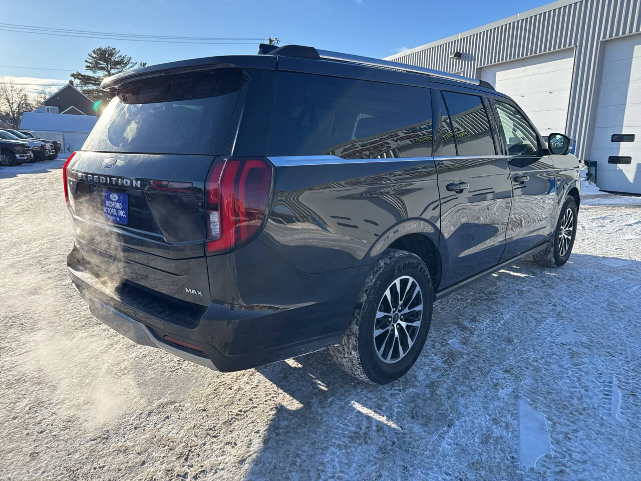 2025 Ford Expedition MAX Platinum 4x4 4dr SUV