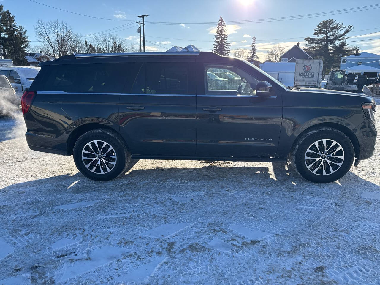 2025 Ford Expedition MAX Platinum 4x4 4dr SUV