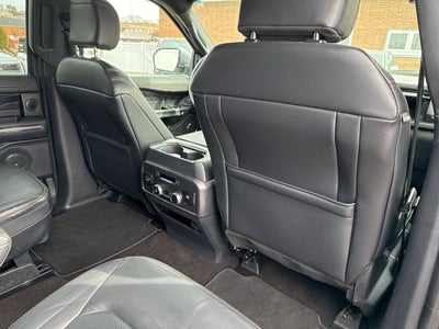 2023 Ford Expedition MAX Platinum 4x4 4dr SUV