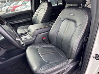 2023 Ford Expedition MAX Platinum 4x4 4dr SUV