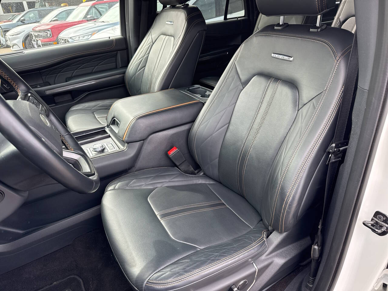 2023 Ford Expedition MAX Platinum 4x4 4dr SUV