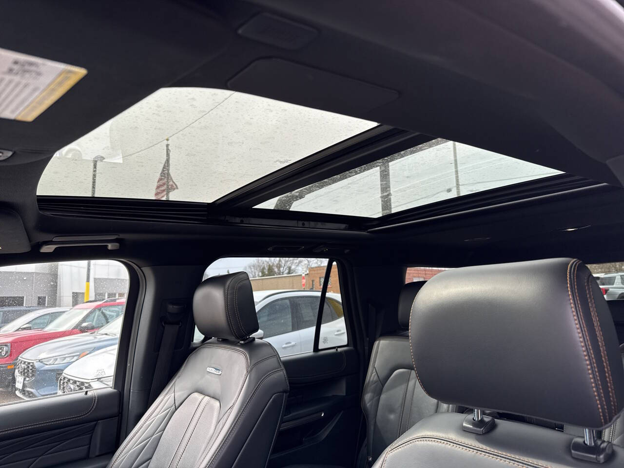 2023 Ford Expedition MAX Platinum 4x4 4dr SUV