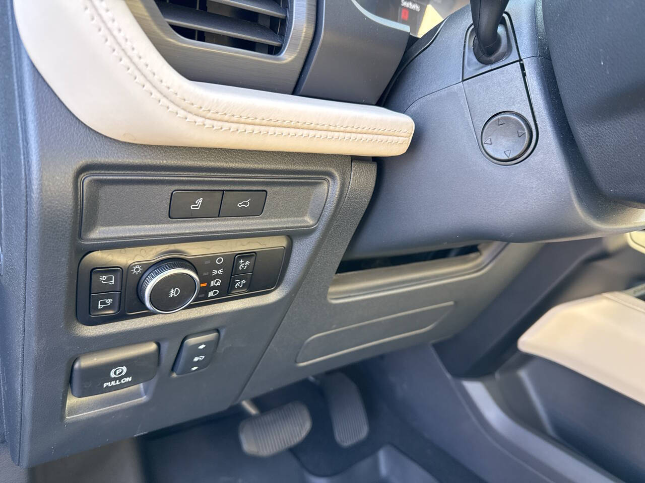 2024 Ford Expedition MAX Platinum 4x4 4dr SUV
