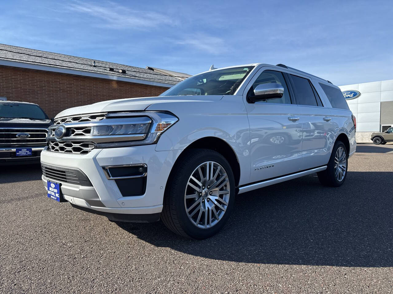 2024 Ford Expedition MAX Platinum 4x4 4dr SUV